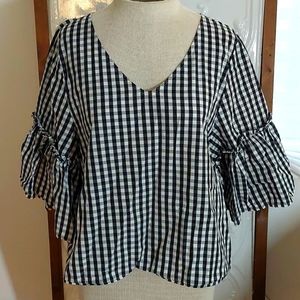 Abpund Gingham Flutter Sleeve Top Size Sm